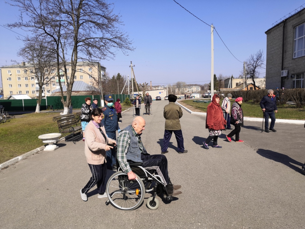 Администрация Сеготского сельского поселения | Проведение профилактических  мероприятий в ОБСУ СО «Пучежский дом-интернат для престарелых и инвалидов»!